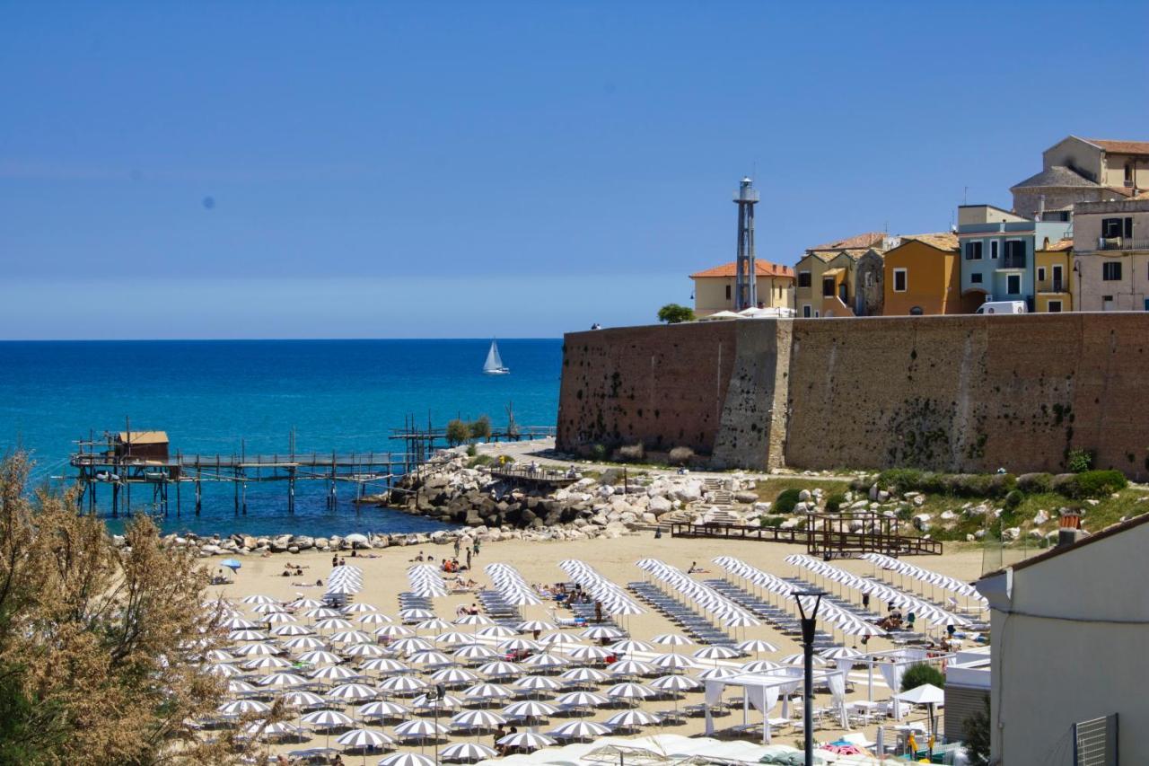 Nel Cuore Del Borgo Antico Térmoli Exterior foto